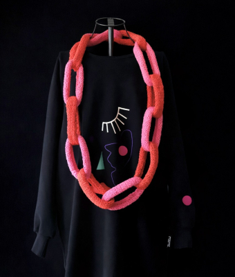 RÓŻOWO-CZERWONY ŁAŃCUCH