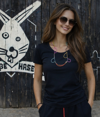 CZARNY T-SHIRT DAMSKI Z DZIANINY BAWEŁNIANEJ ZUZU