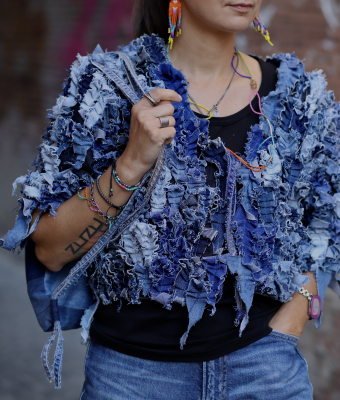 NIEBIESKIE JEANSOWE BOLERKO- UPCYCLING i RECYKLING