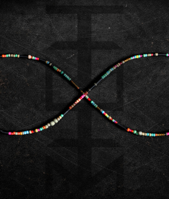 KOLOROWY NASZYJNIK Z OKIEM